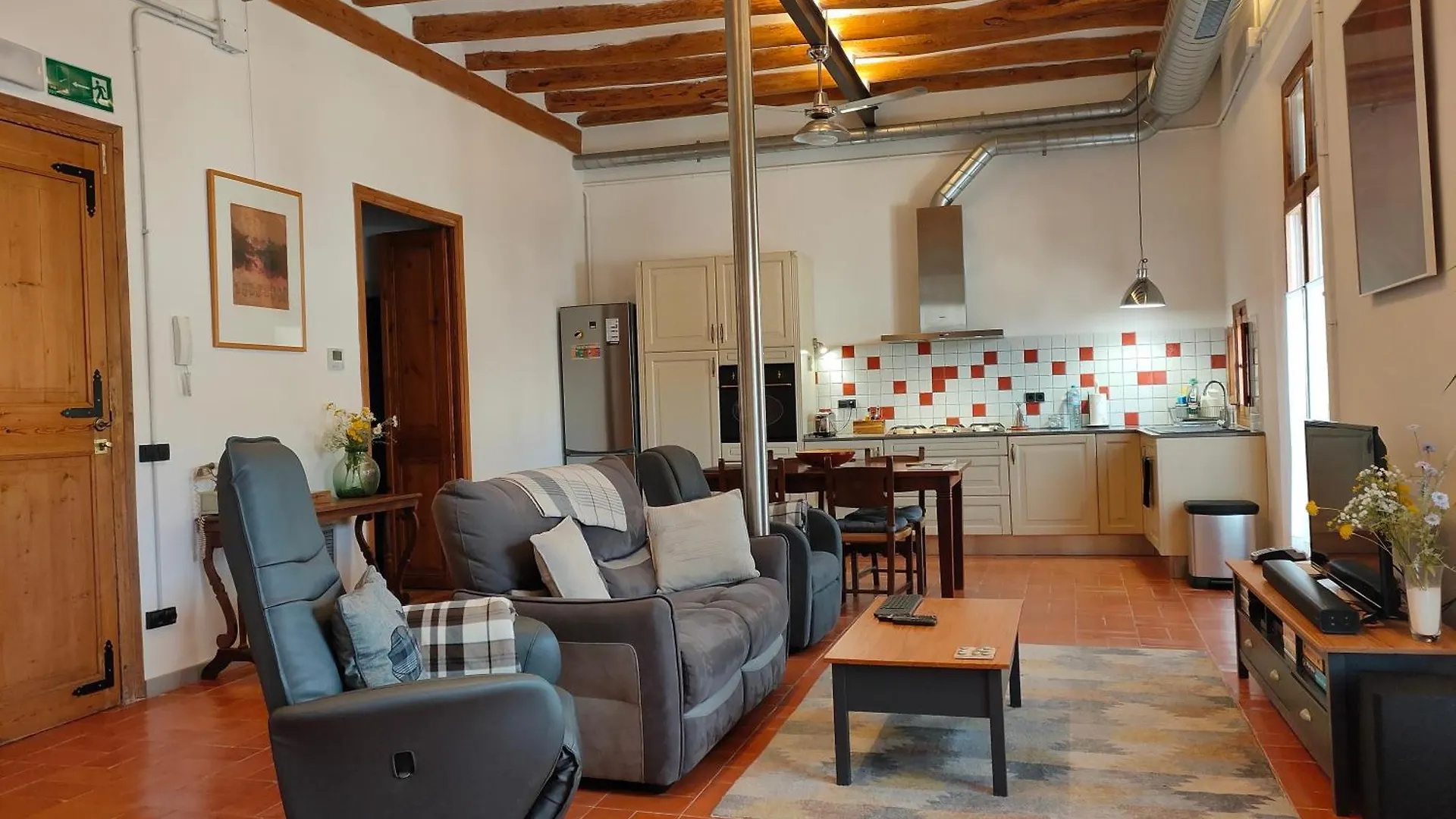 Les Voltes III - Stunning 5Bd Home With Panoramic Views In Hilltop Wine Village Barbara Spain